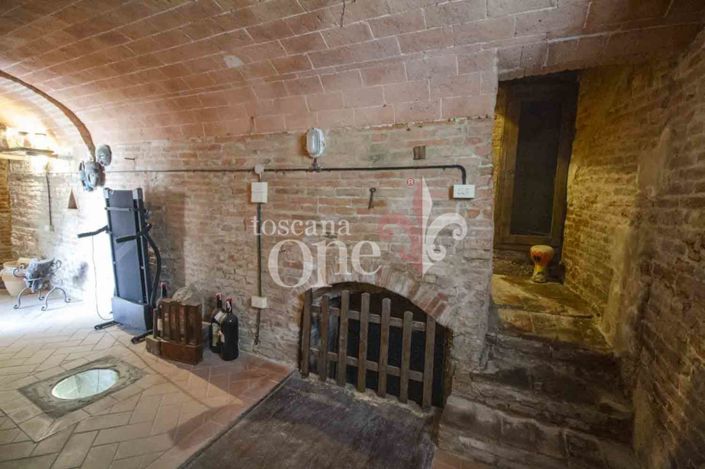 Image No.19-2 Bed Apartment for sale