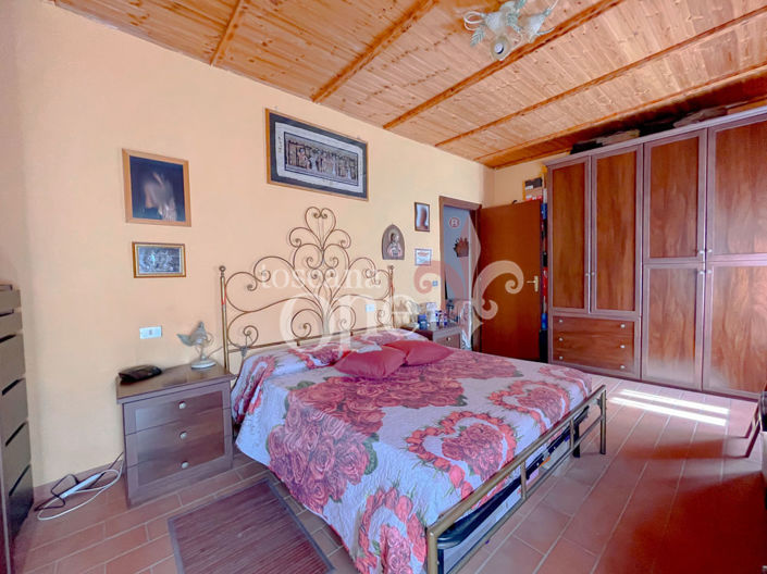 Image No.16-1 Bed House for sale