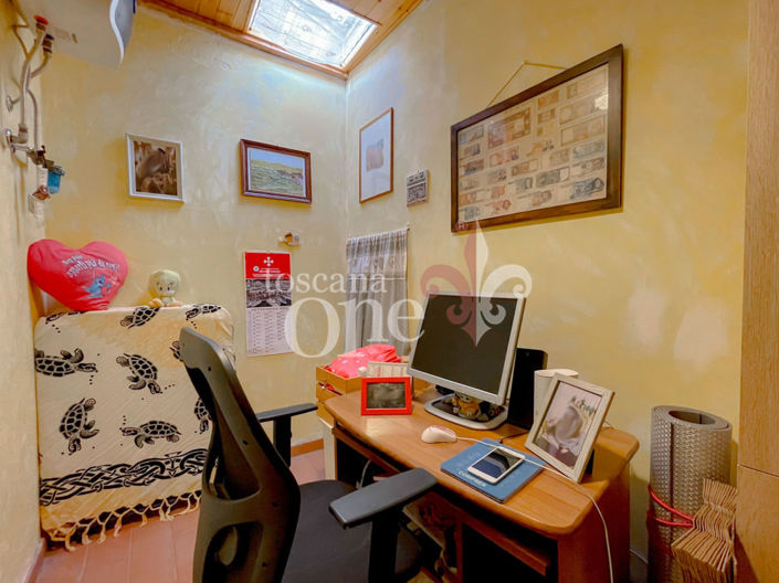 Image No.18-1 Bed House for sale