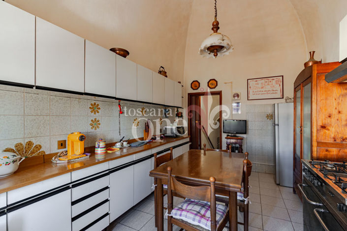 Image No.12-4 Bed House for sale