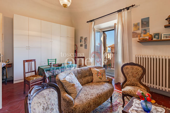 Image No.8-4 Bed House for sale