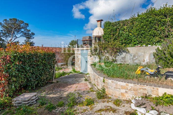 Image No.30-3 Bed House for sale