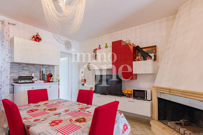 Image No.5-3 Bed House for sale