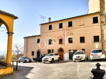 1 - Volterra, Apartment