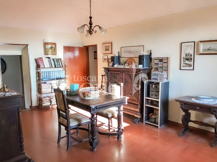 Image No.19-5 Bed Apartment for sale