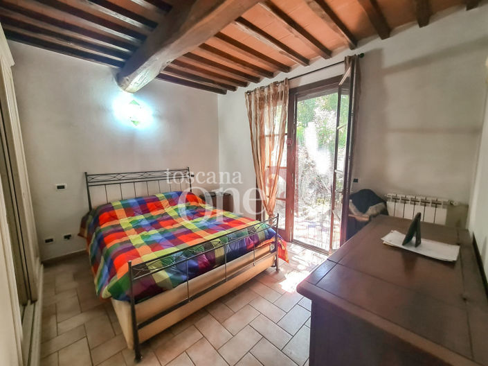 Image No.6-2 Bed House for sale