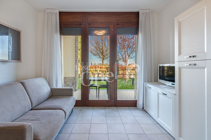 Image No.10-2 Bed Apartment for sale