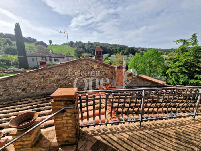 Image No.2-4 Bed House for sale