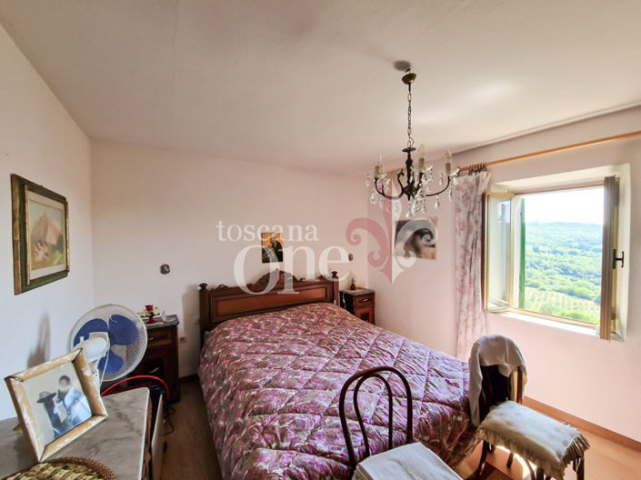 Image No.10-2 Bed House for sale