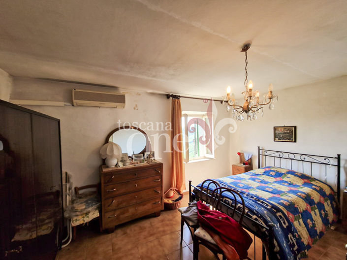 Image No.11-2 Bed House for sale