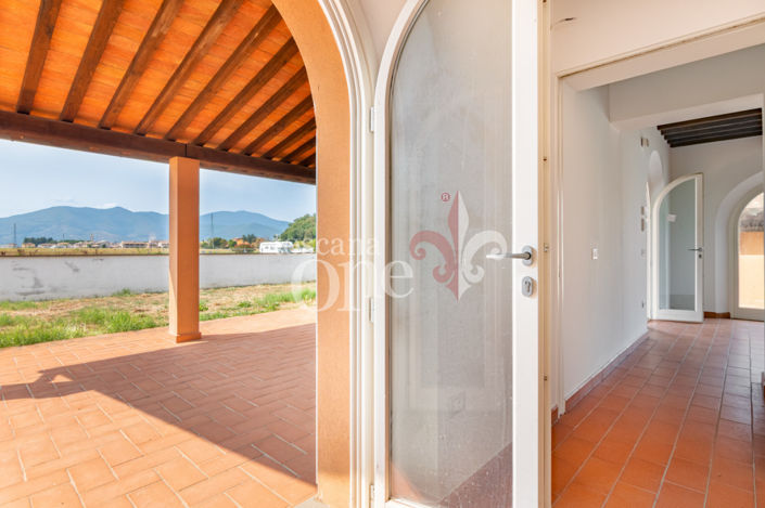 Image No.19-3 Bed House for sale