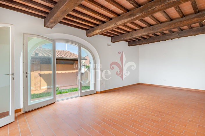 Image No.22-3 Bed House for sale