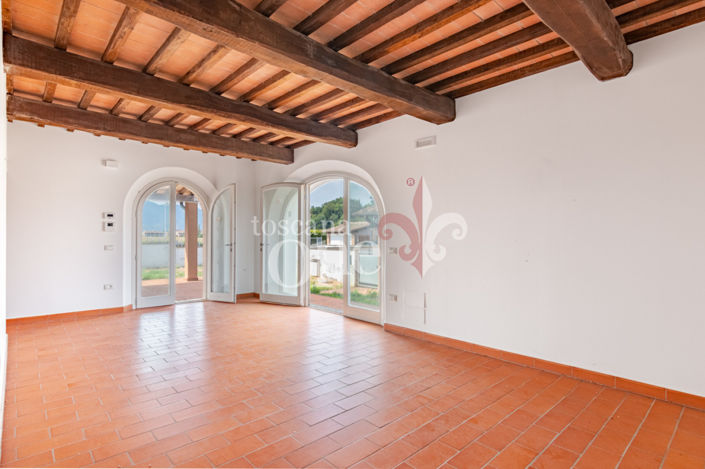 Image No.26-3 Bed House for sale