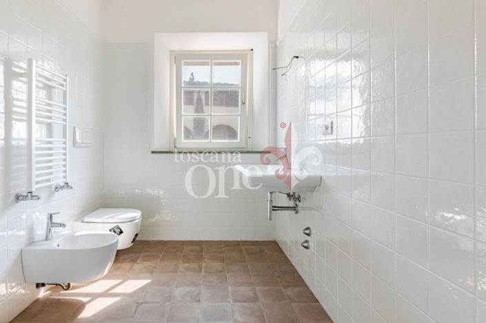 Image No.28-3 Bed House for sale