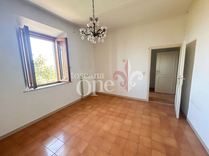 Image No.13-2 Bed House for sale