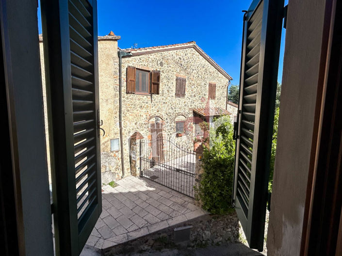 Image No.25-2 Bed Apartment for sale