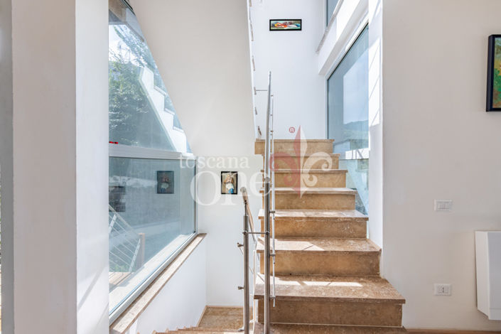 Image No.27-1 Bed Townhouse for sale