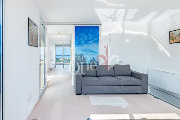 Image No.5-1 Bed Townhouse for sale