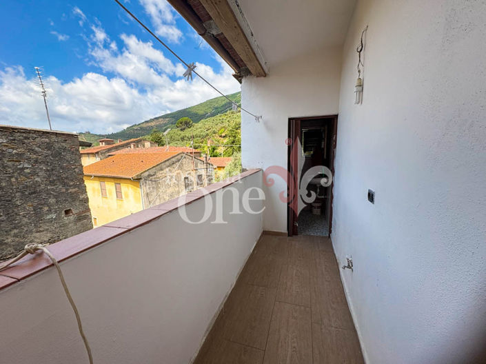 Image No.19-3 Bed House for sale