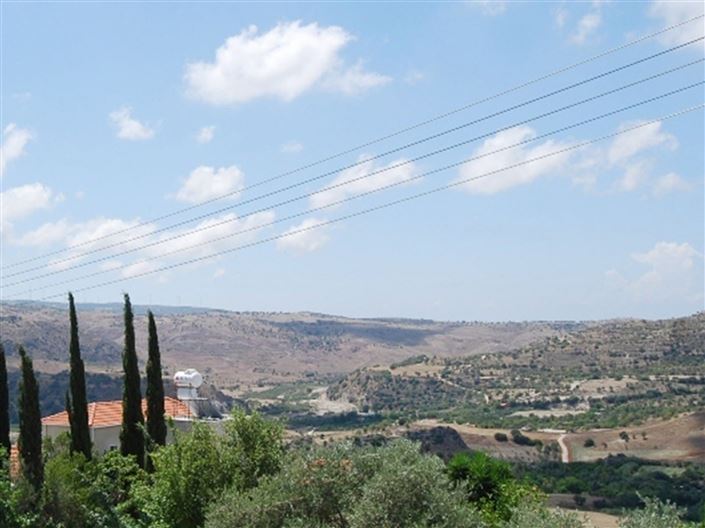 Image No.12-2 Bed House for sale