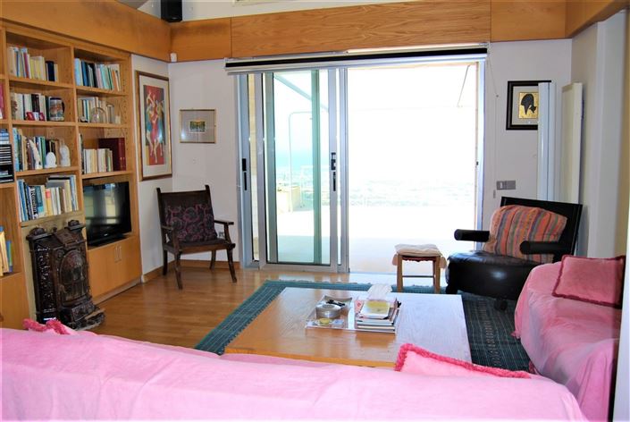 Image No.4-5 Bed House for sale