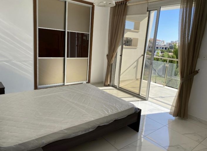 Image No.10-3 Bed House for sale