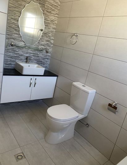 Image No.12-3 Bed House for sale