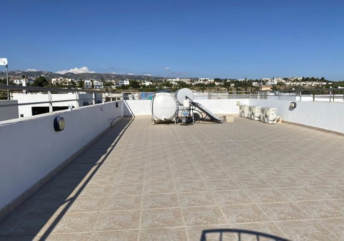 Image No.17-3 Bed House for sale