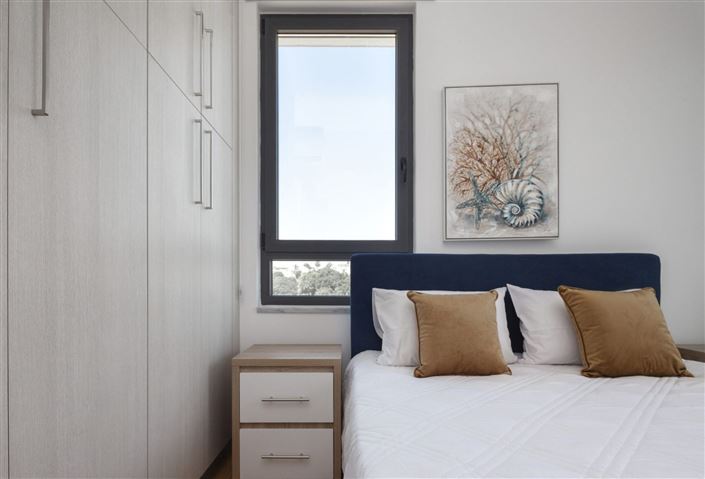 Image No.15-2 Bed Apartment for sale