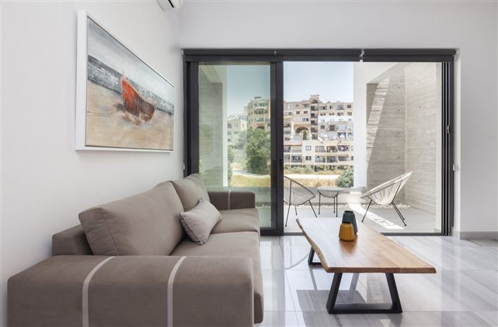 Image No.5-2 Bed Apartment for sale