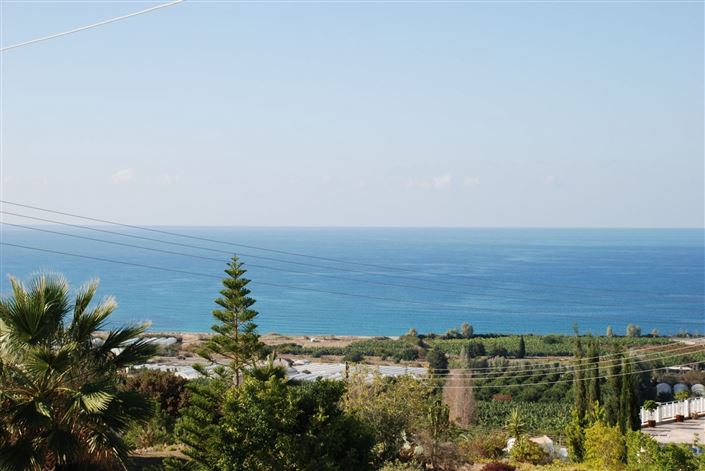 Image No.4-5 Bed House for sale