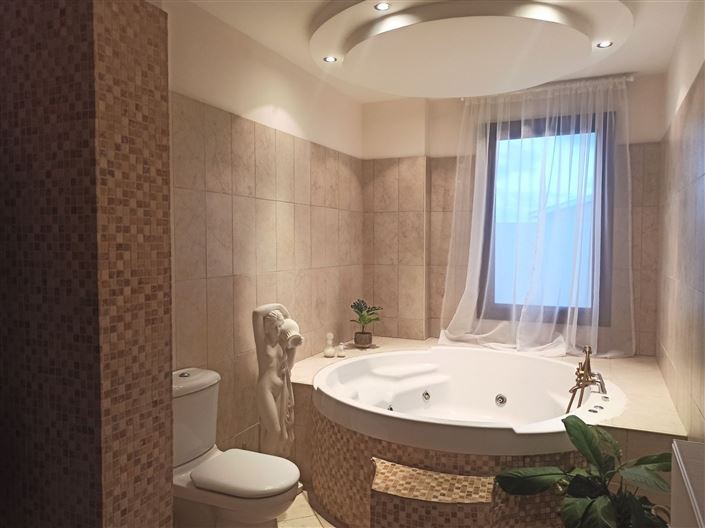 Image No.9-3 Bed House for sale