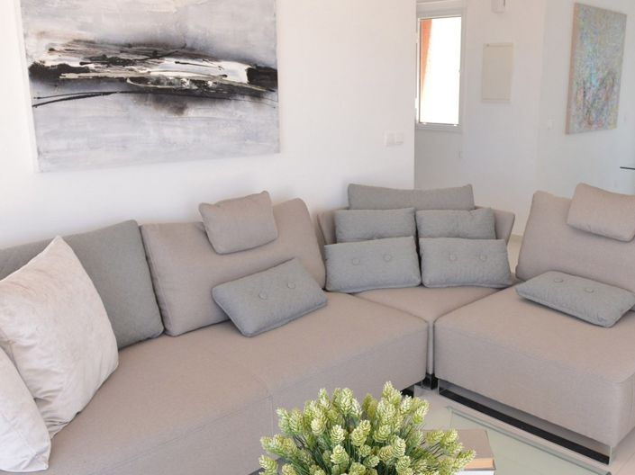 Image No.2-3 Bed Villa for sale