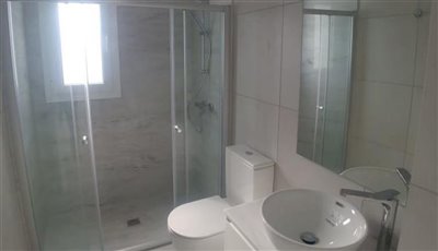 a67a1afc-1d74-4012-84d1-94a09636b3e3