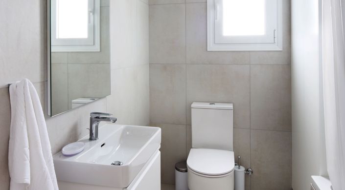 Image No.7-2 Bed House for sale