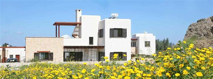 Image No.1-4 Bed House for sale
