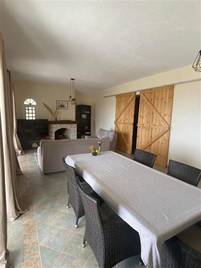 Image No.6-3 Bed House for sale