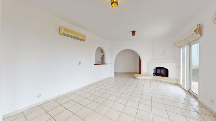 Image No.5-5 Bed House for sale