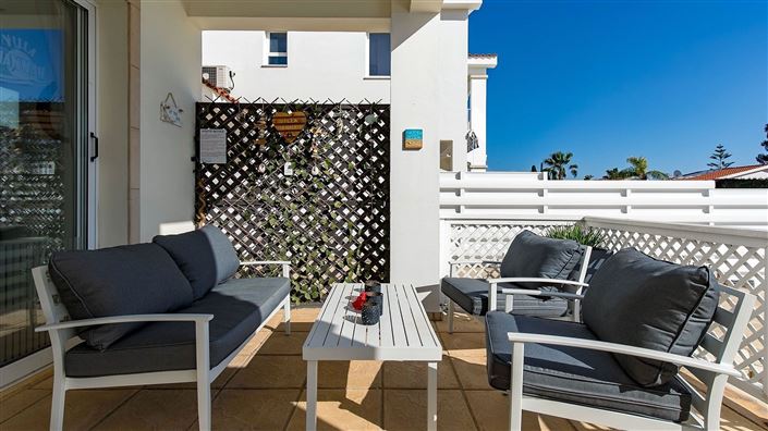 Image No.14-3 Bed House for sale