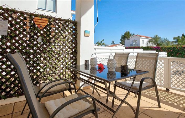 Image No.15-3 Bed House for sale