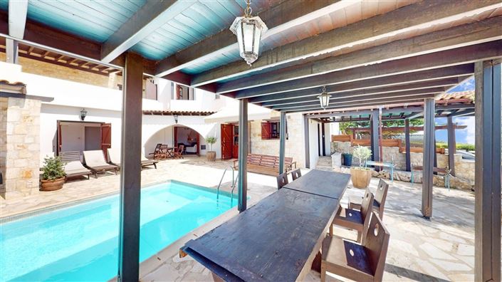 Image No.19-3 Bed House for sale