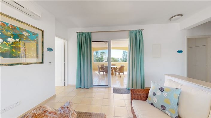 Image No.24-5 Bed House for sale