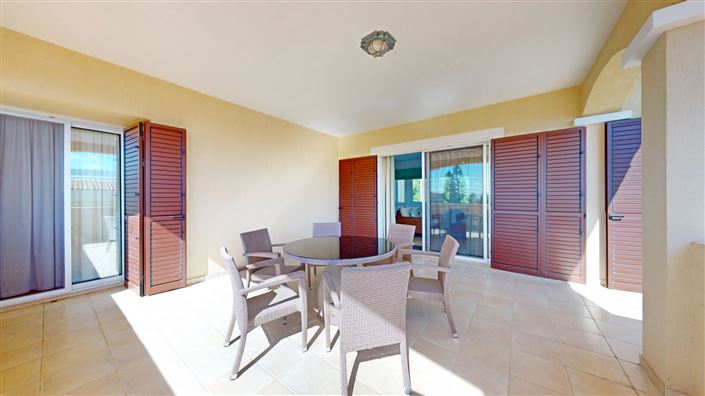 Image No.26-5 Bed House for sale