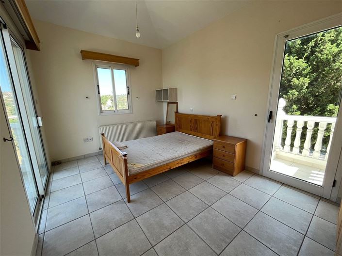 Image No.27-3 Bed House for sale