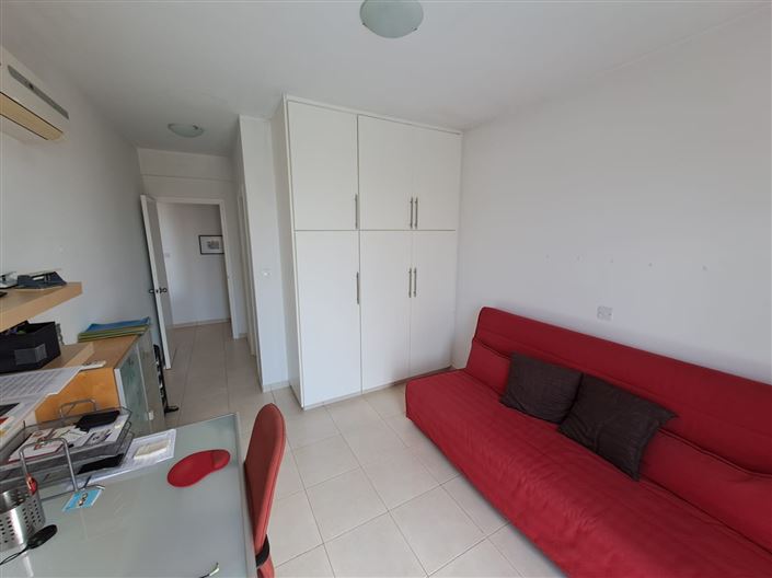 Image No.11-3 Bed Apartment for sale