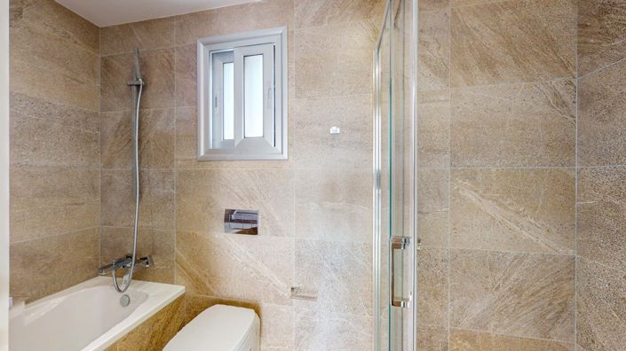 Image No.15-5 Bed House for sale