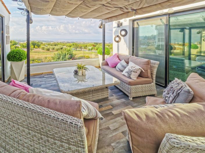 Image No.23-4 Bed House for sale