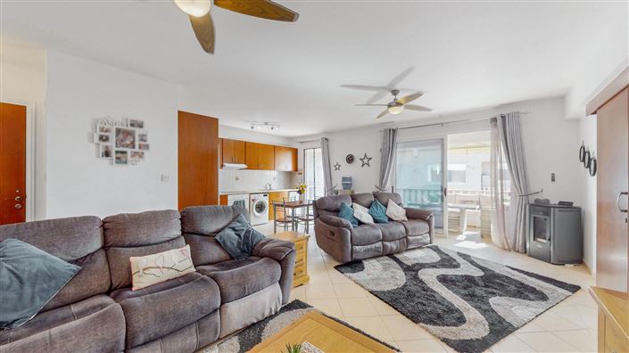 Image No.2-2 Bed Apartment for sale