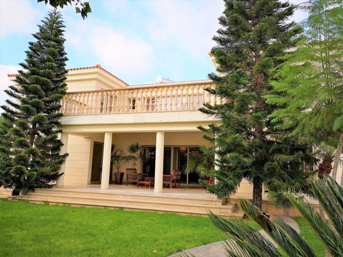 Image No.24-6 Bed House for sale