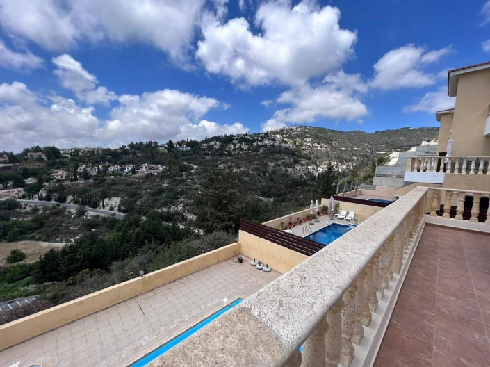 Image No.24-4 Bed House for sale